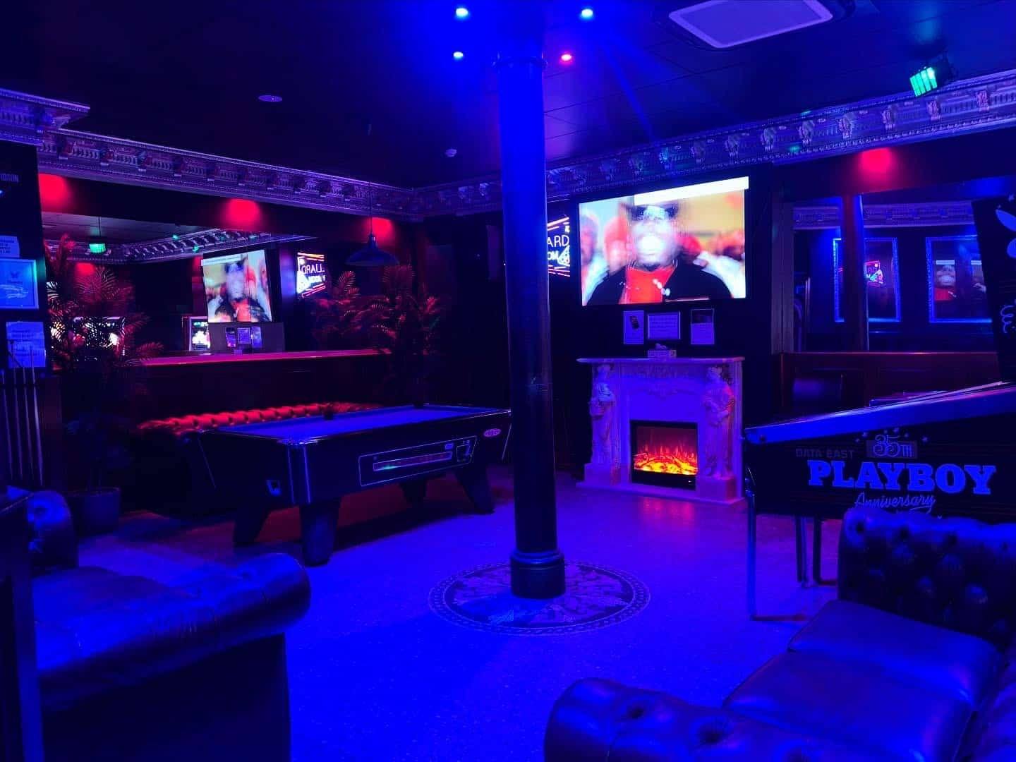 Top Of The Town - Nightclub in Melbourne, Australia