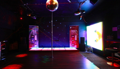 Chateau Vino Swingers Club - Swinger Club in Molendinar, Australia