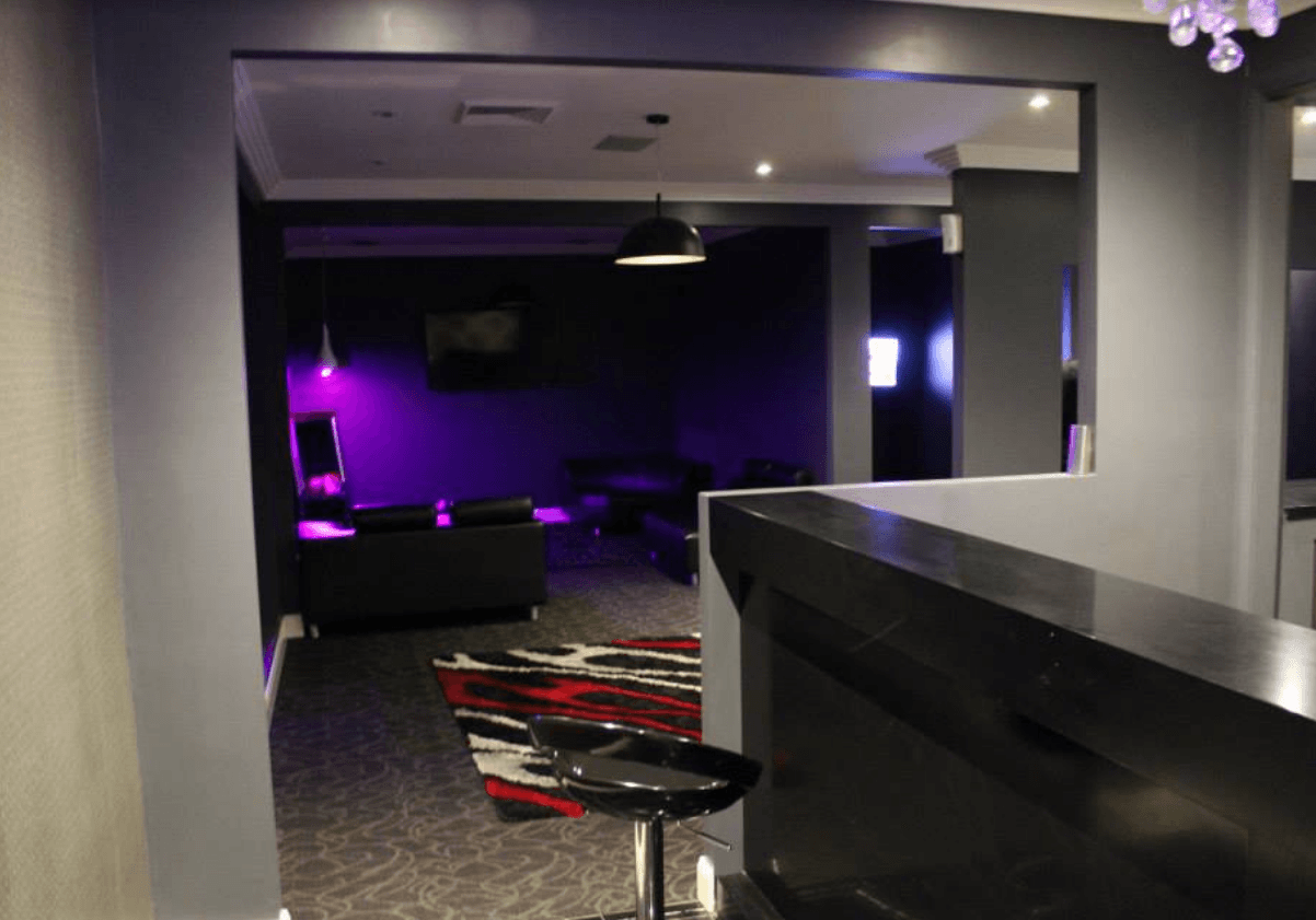 Discreet Gentlemens Club | Brothel In Newcastle - Brothel in Newcastle West, Australia