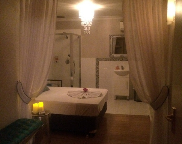 Esquire Spa And Massage - Erotic Massage in Perth, Australia