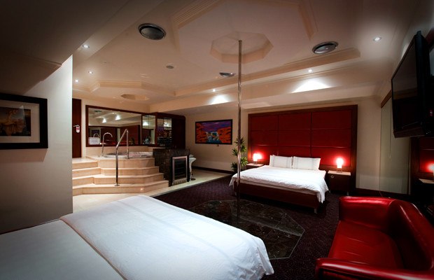 The Gateway Club Sydney Brothel - Brothel in Petersham, Australia