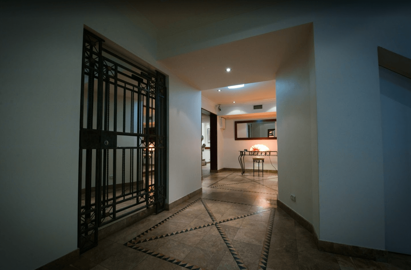 The Gateway Club Sydney Brothel - Brothel in Petersham, Australia