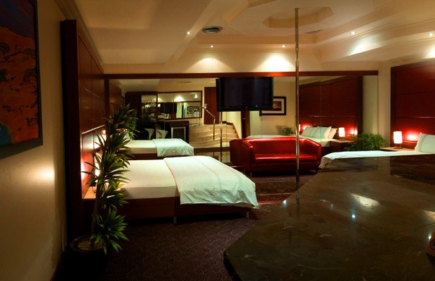 The Gateway Club Sydney Brothel - Brothel in Petersham, Australia