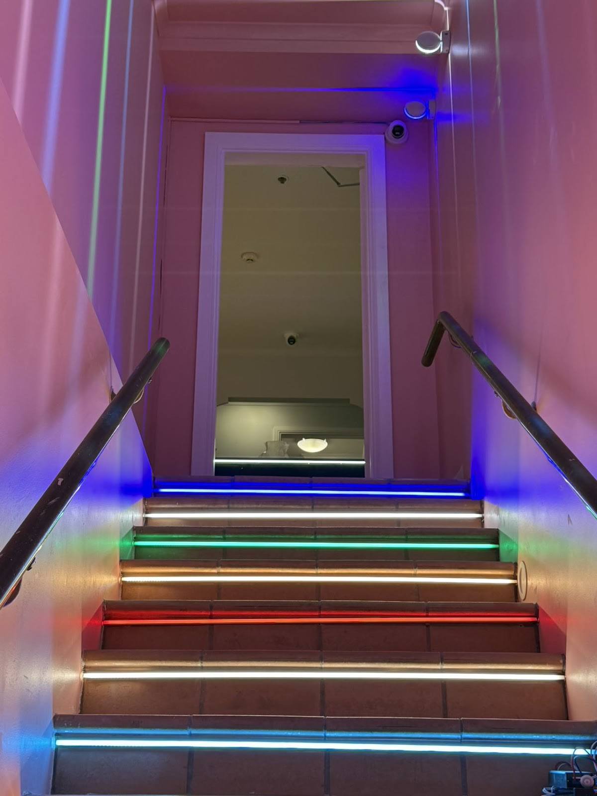 36 Kings Cross Gentlemen Club - City Brothel Sydney - Brothel in Potts Point, Australia