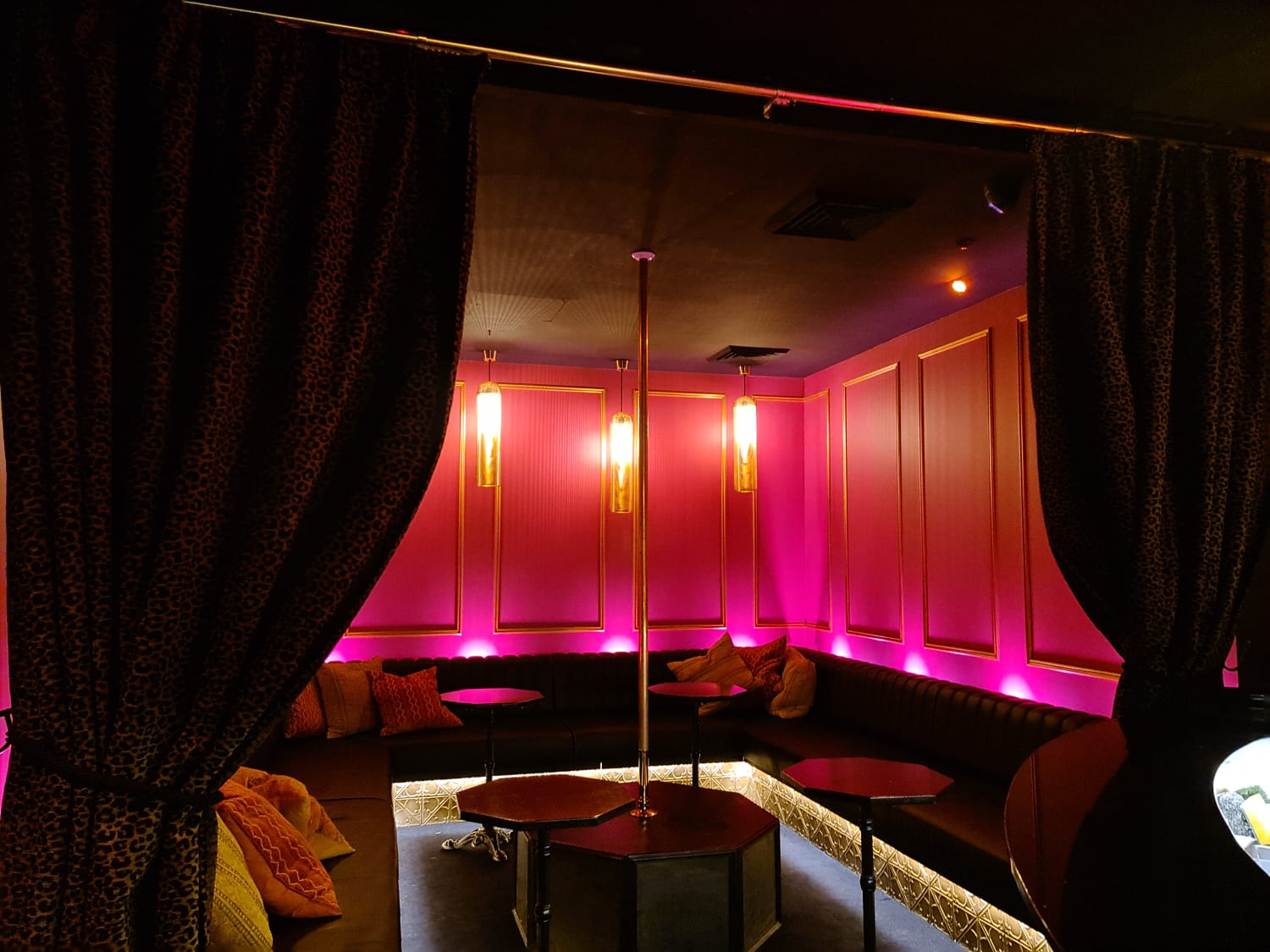 Harem Gentlemens Club - Nightclub in Potts Point, Australia