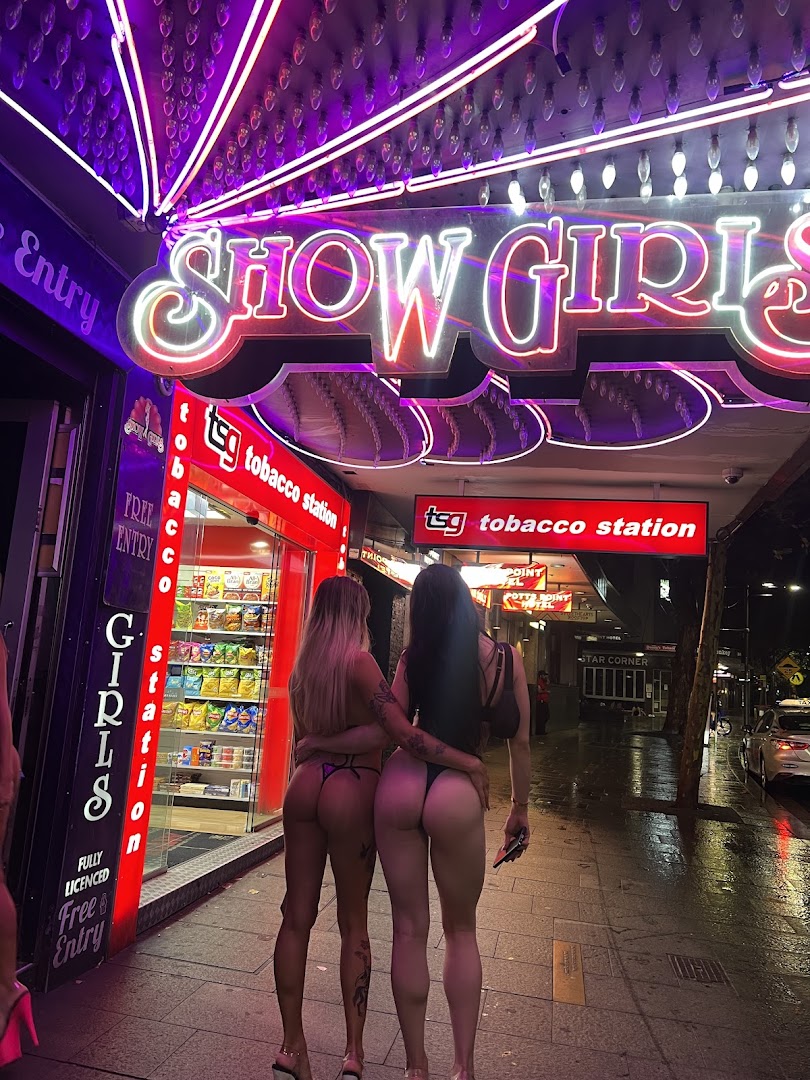 World Famous Showgirls - Nightclub in Potts Point, Australia
