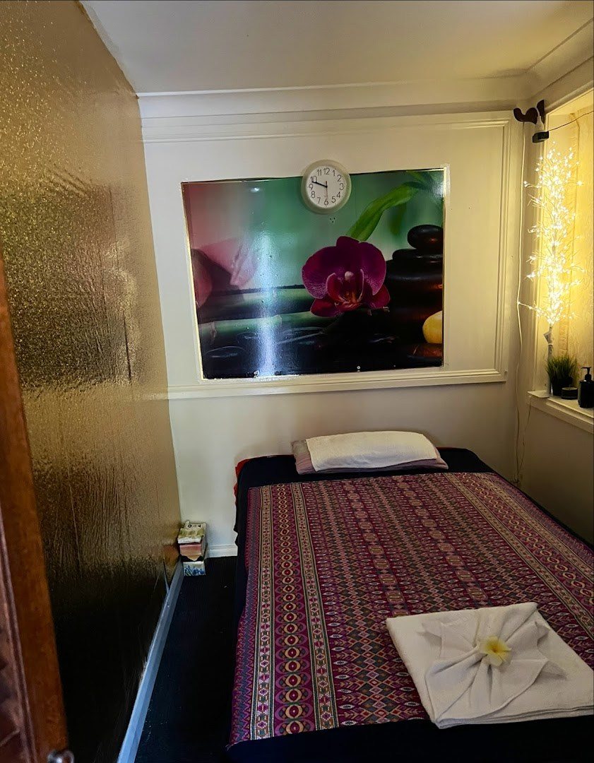 Magic Touch Relaxing Massage - Erotic Massage in Rockdale, Australia