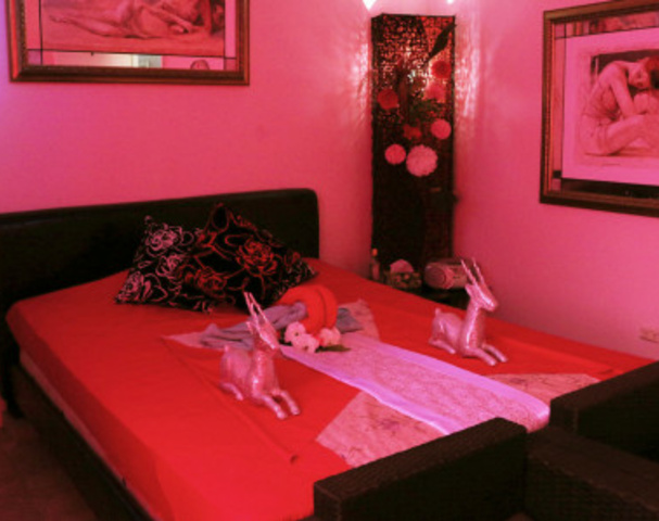 130 Queen Brothel - Asian Brothels St Mary's - Relaxation Massage St Marys - Brothel in Saint Marys, Australia