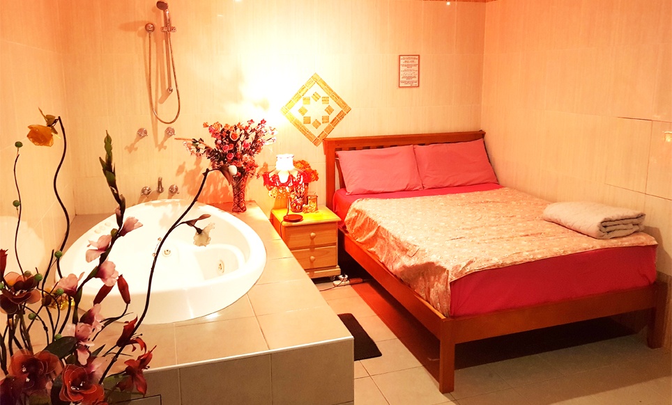 Madames Relaxation - Bare Bunny's - Brothel Near St Mary's - Escorts Massage Parlour St Mary's - Brothel in Saint Marys, Australia
