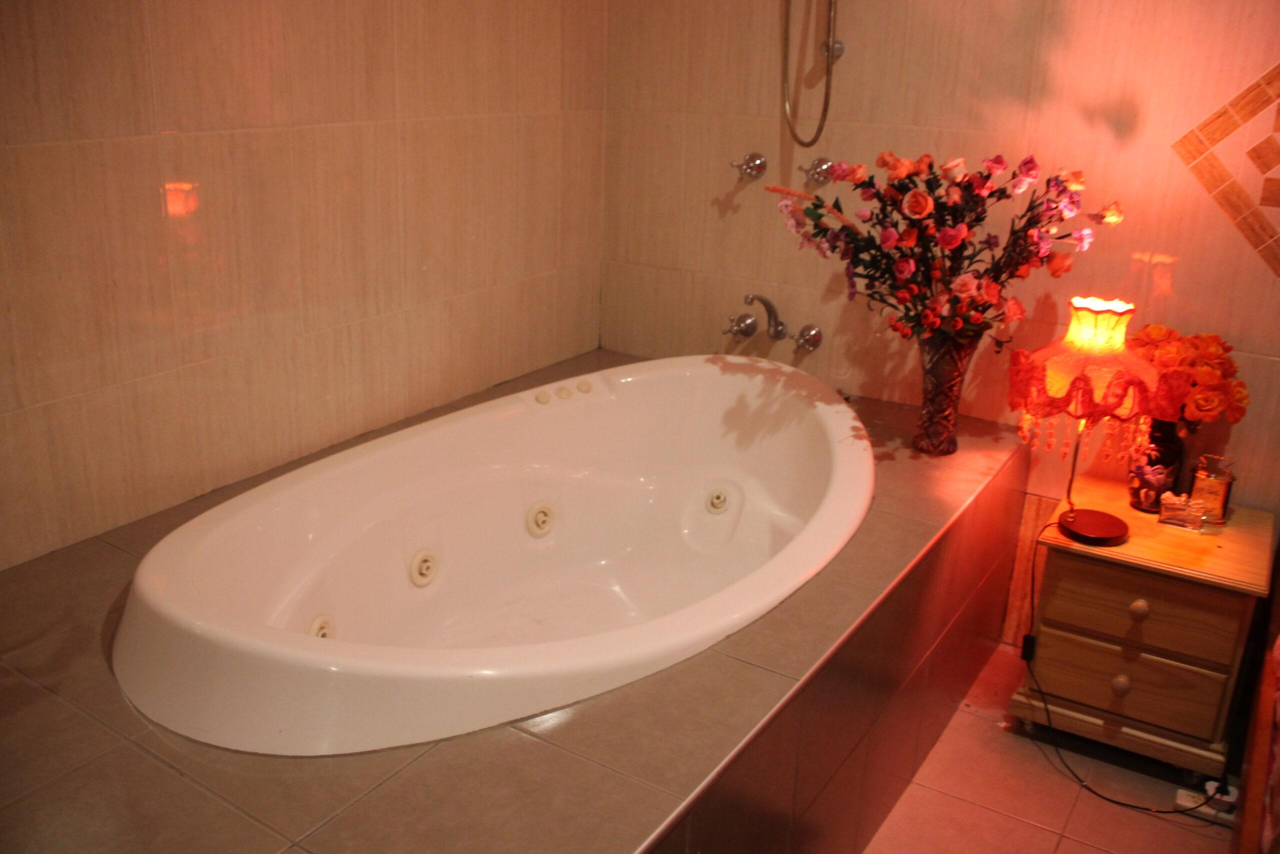 Madames Relaxation - Bare Bunny's - Brothel Near St Mary's - Escorts Massage Parlour St Mary's - Brothel in Saint Marys, Australia