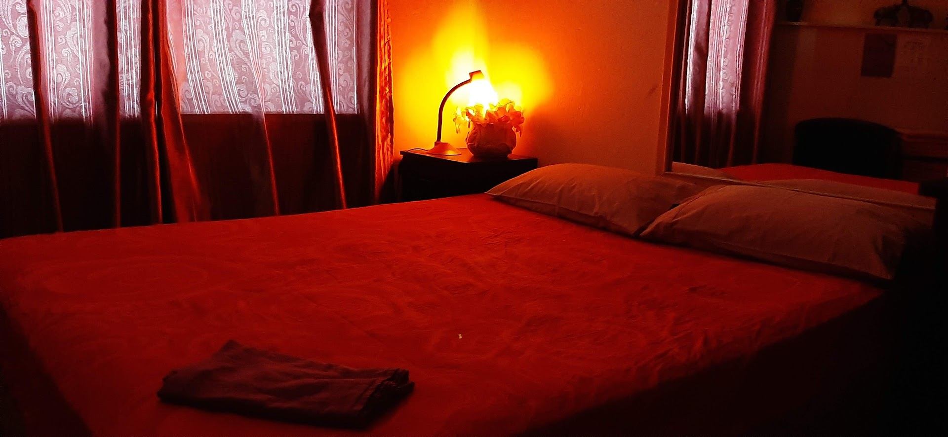 Eastern Star - Erotic Massage in Sandgate, Australia