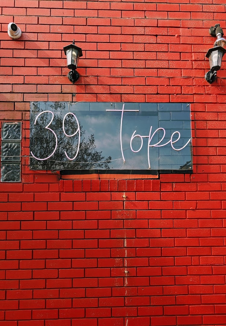 39 Tope - Brothel in South Melbourne, Australia