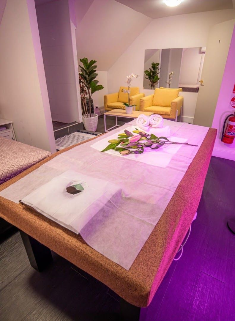 Diva Body Tone / Xcity - Erotic Massage in Surry Hills, Australia