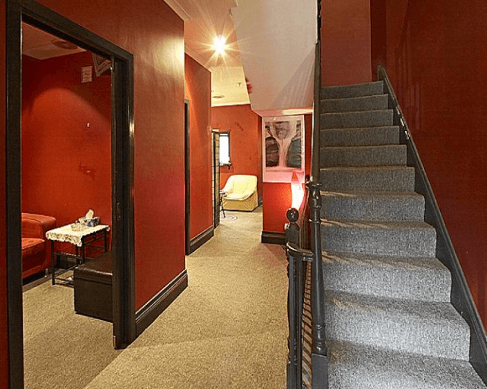 Luxury 359 - Erotic Massage in Surry Hills, Australia