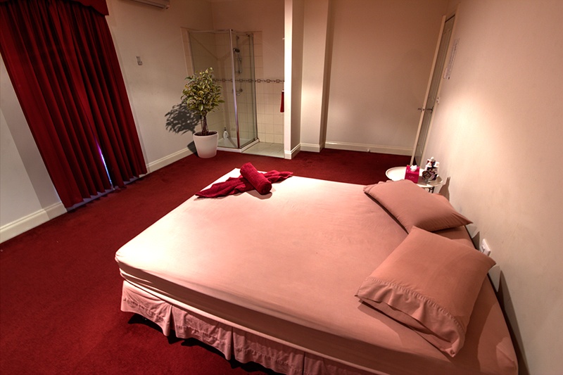 Pleasure Planet - Brothel - Brothel in Thomastown, Australia