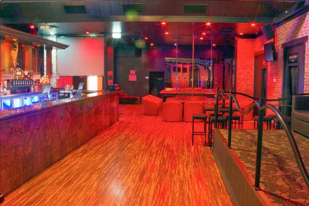 Showbar 151 Gentleman's Club - Nightclub in Townsville City, Australia