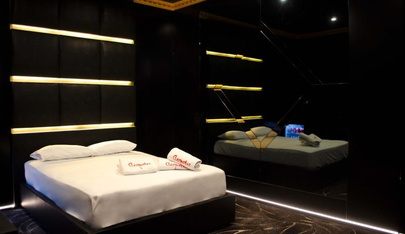 Cleopatra's Gentlemans Club - Sydney's Finest Brothel - Brothel in Wetherill Park, Australia