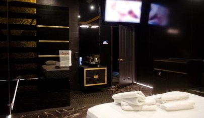 Cleopatra's Gentlemans Club - Sydney's Finest Brothel - Brothel in Wetherill Park, Australia