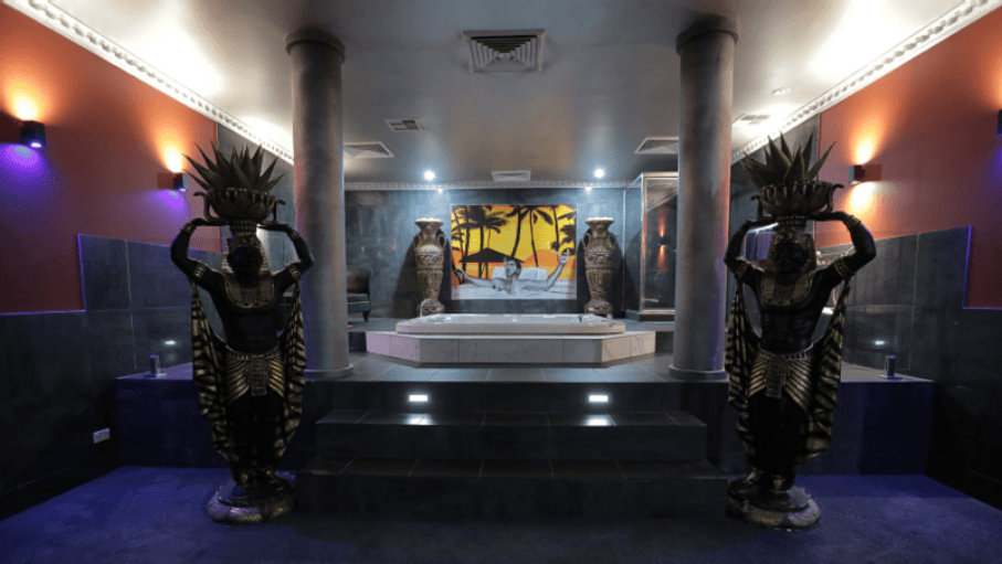 Cleopatra's Gentlemans Club - Sydney's Finest Brothel - Brothel in Wetherill Park, Australia