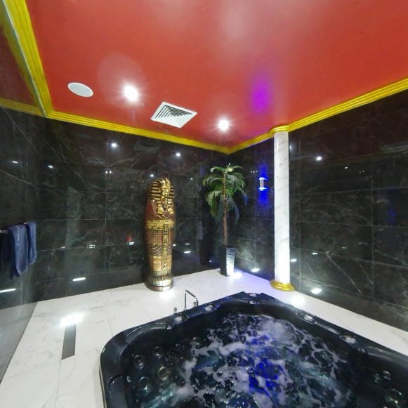 Cleopatra's Gentlemans Club - Sydney's Finest Brothel - Brothel in Wetherill Park, Australia