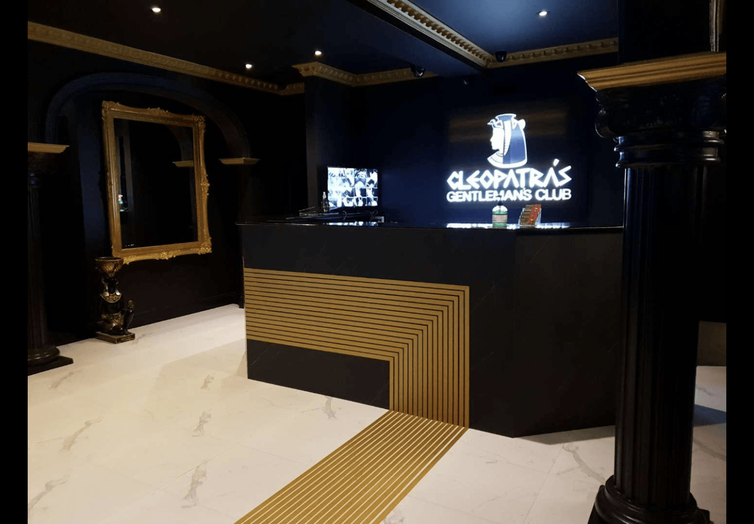 Cleopatra's Gentlemans Club - Sydney's Finest Brothel - Brothel in Wetherill Park, Australia