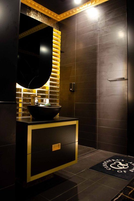 Cleopatra's Gentlemans Club - Sydney's Finest Brothel - Brothel in Wetherill Park, Australia