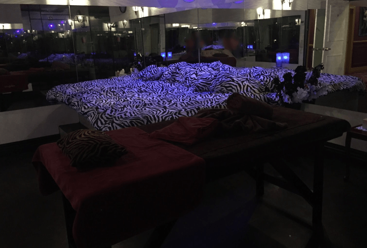Bodyline - Nude Erotic Relaxation - Erotic Massage in Yarraville, Australia