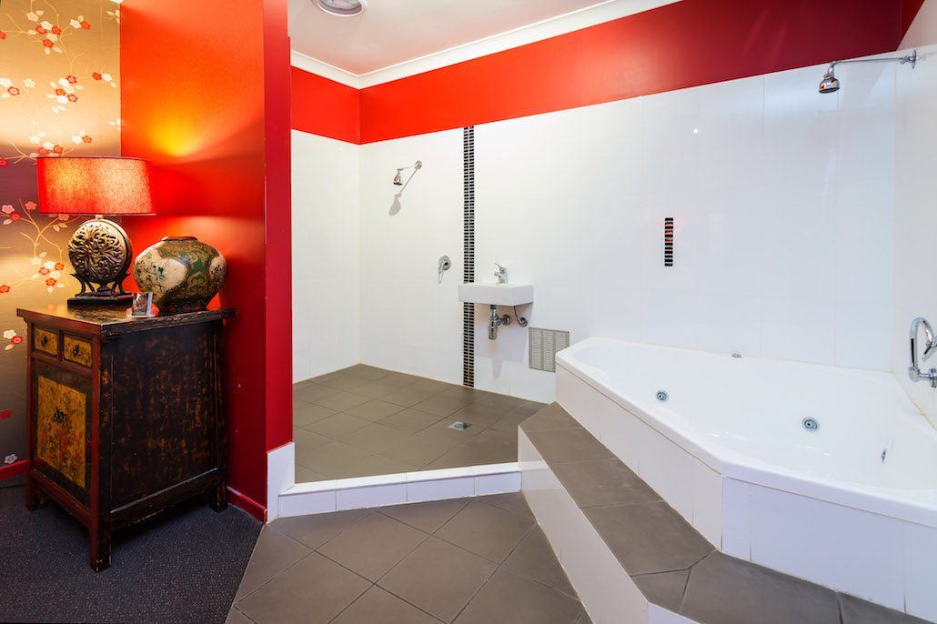 The Viper Room - The Best Brisbane Brothel - Brothel in Yeerongpilly, Australia