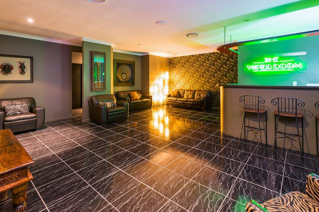The Viper Room - The Best Brisbane Brothel - Brothel in Yeerongpilly, Australia