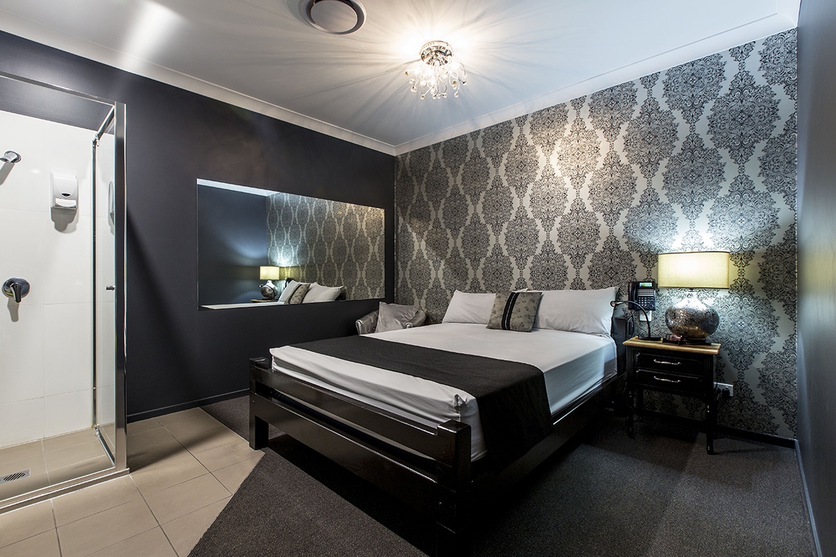 The Viper Room - The Best Brisbane Brothel - Brothel in Yeerongpilly, Australia