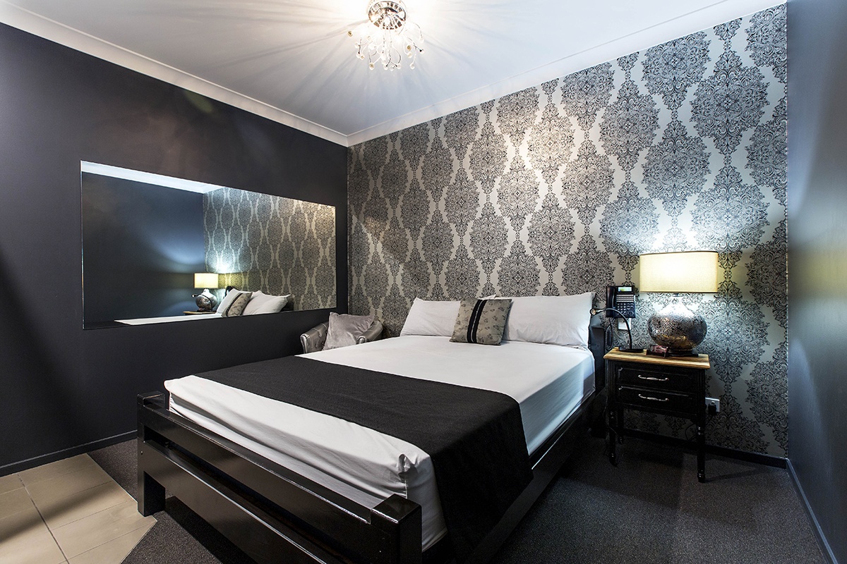 The Viper Room - The Best Brisbane Brothel - Brothel in Yeerongpilly, Australia