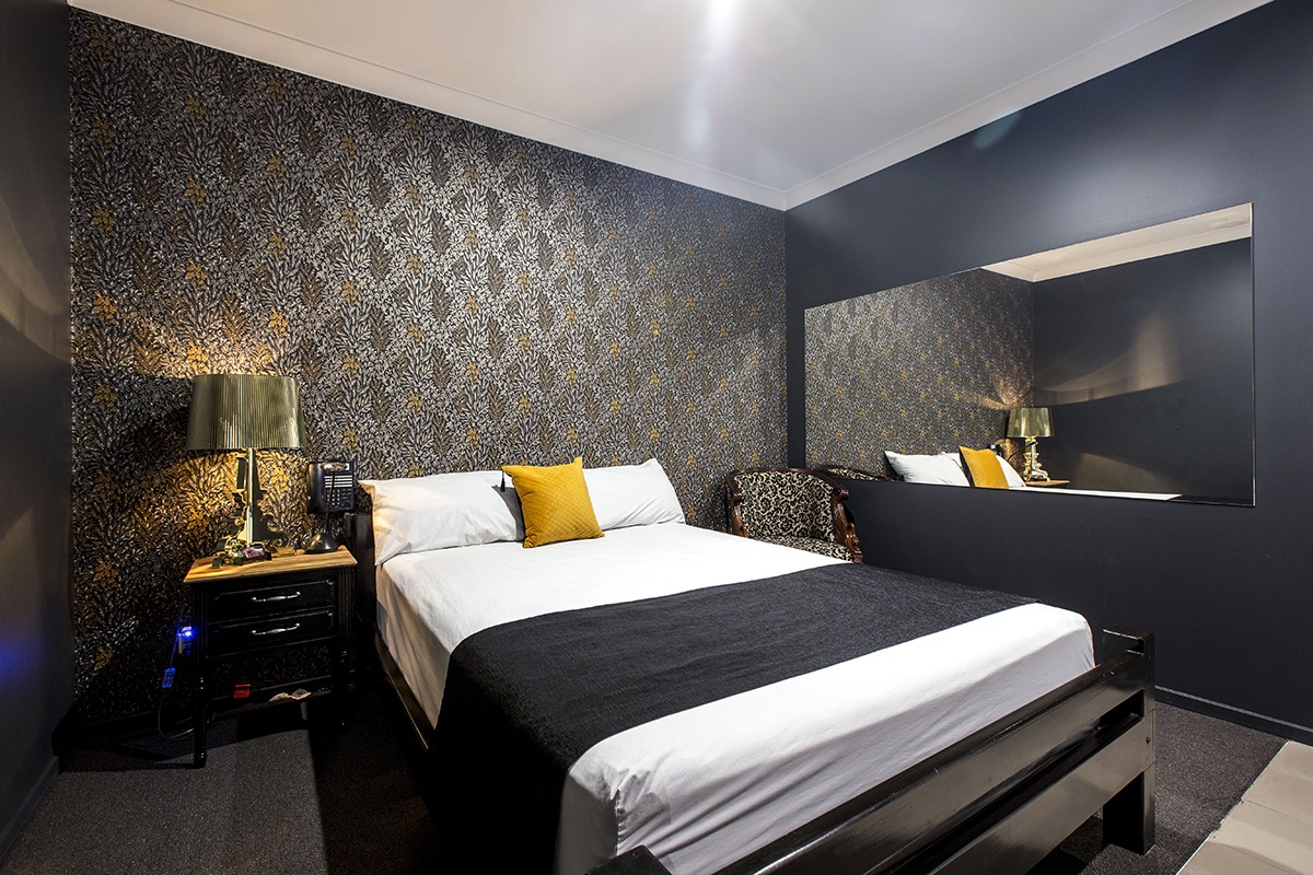 The Viper Room - The Best Brisbane Brothel - Brothel in Yeerongpilly, Australia