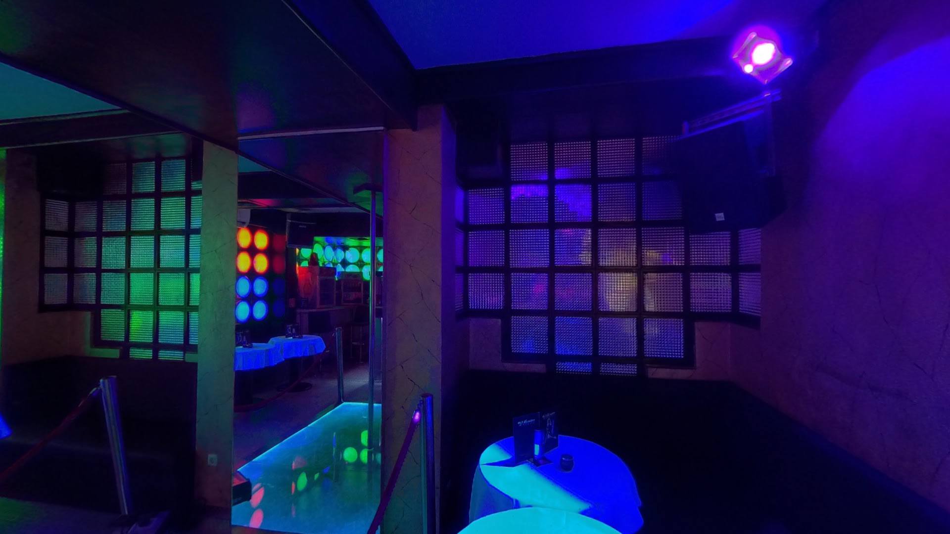 7 Heaven Lounge Café & Bar - Nightclub in Bad Ischl, Austria