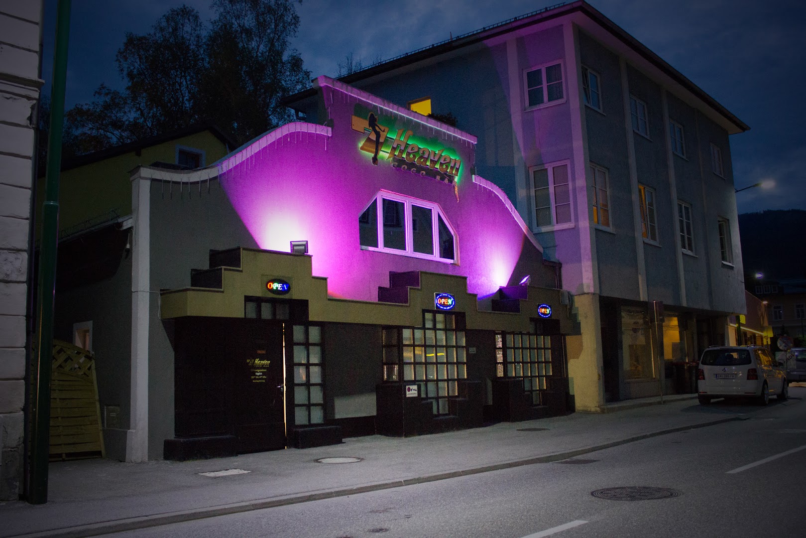 7 Heaven Lounge Café & Bar - Nightclub in Bad Ischl, Austria