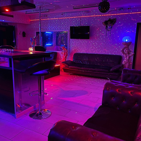 Lora Dora Laufhaus & Bar - Brothel in Barnbach, Austria