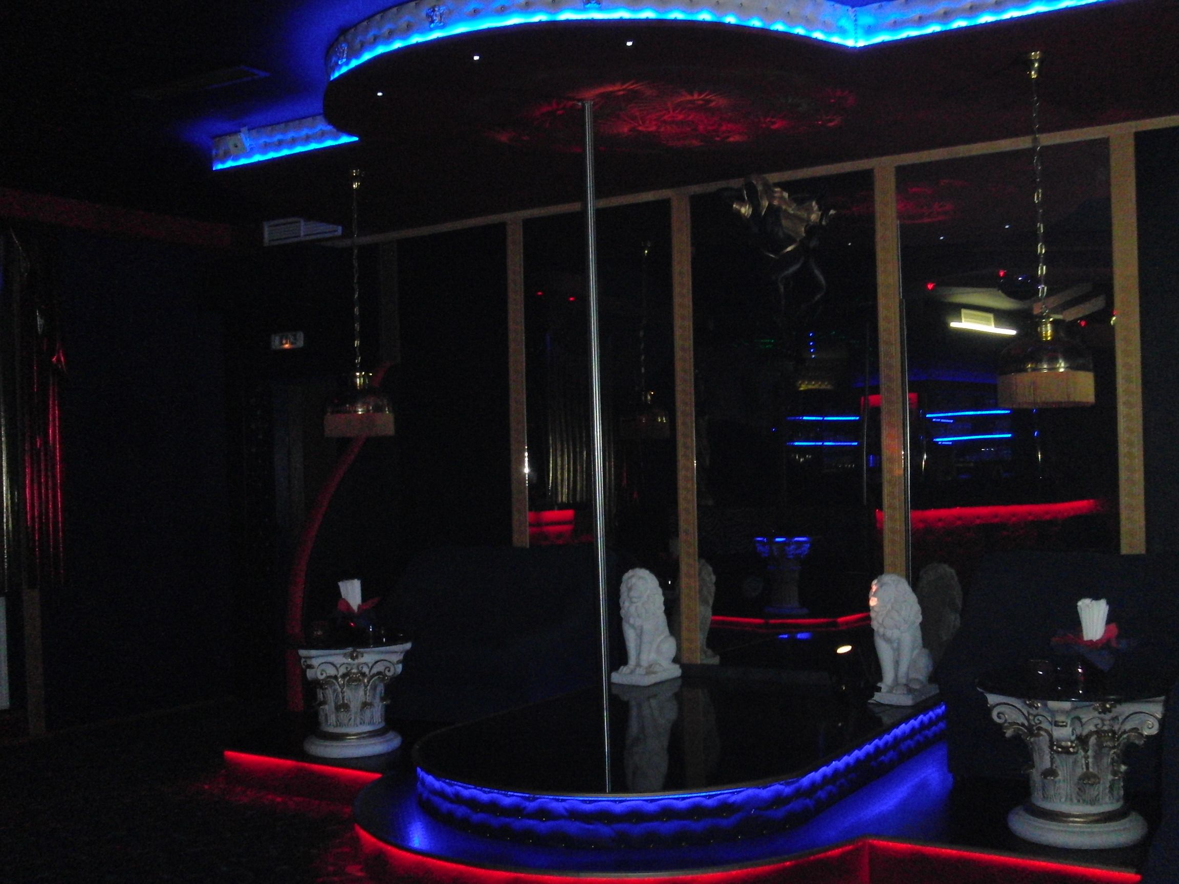 Cafe Bar Caribe - Nightclub in Bernstein, Austria