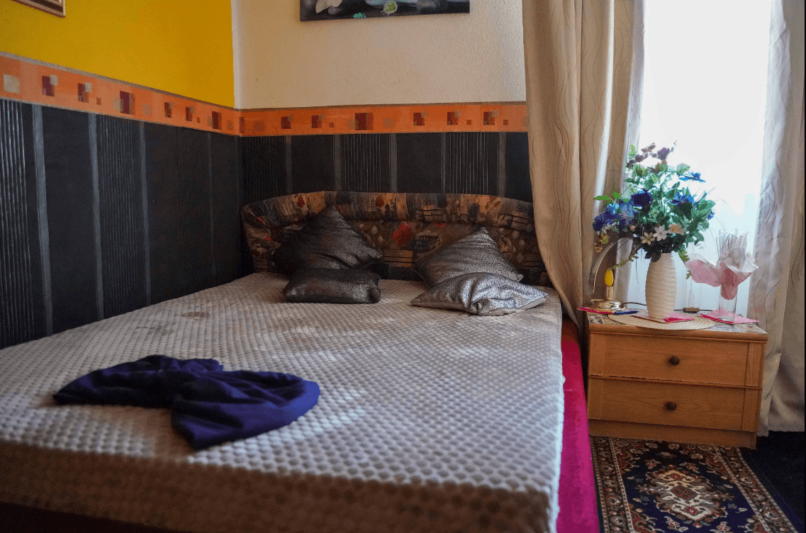 Cat's Club Braunau  - Brothel in Braunau Am Inn, Austria