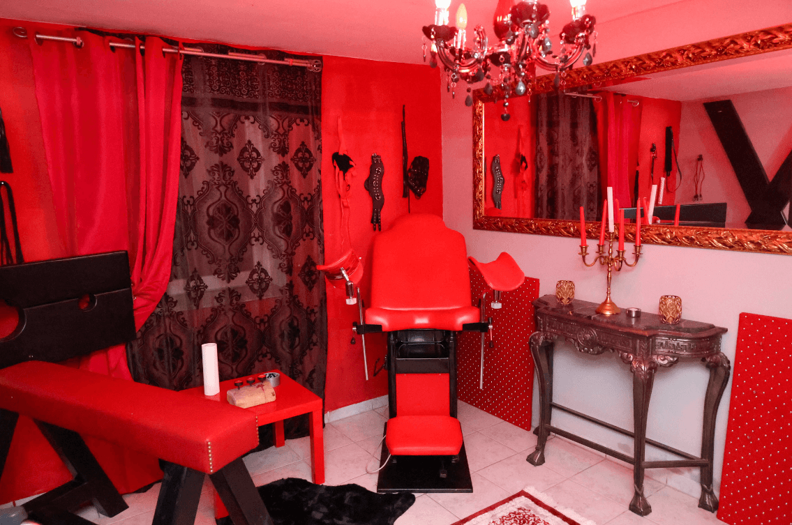 Cat's Club Braunau  - Brothel in Braunau Am Inn, Austria
