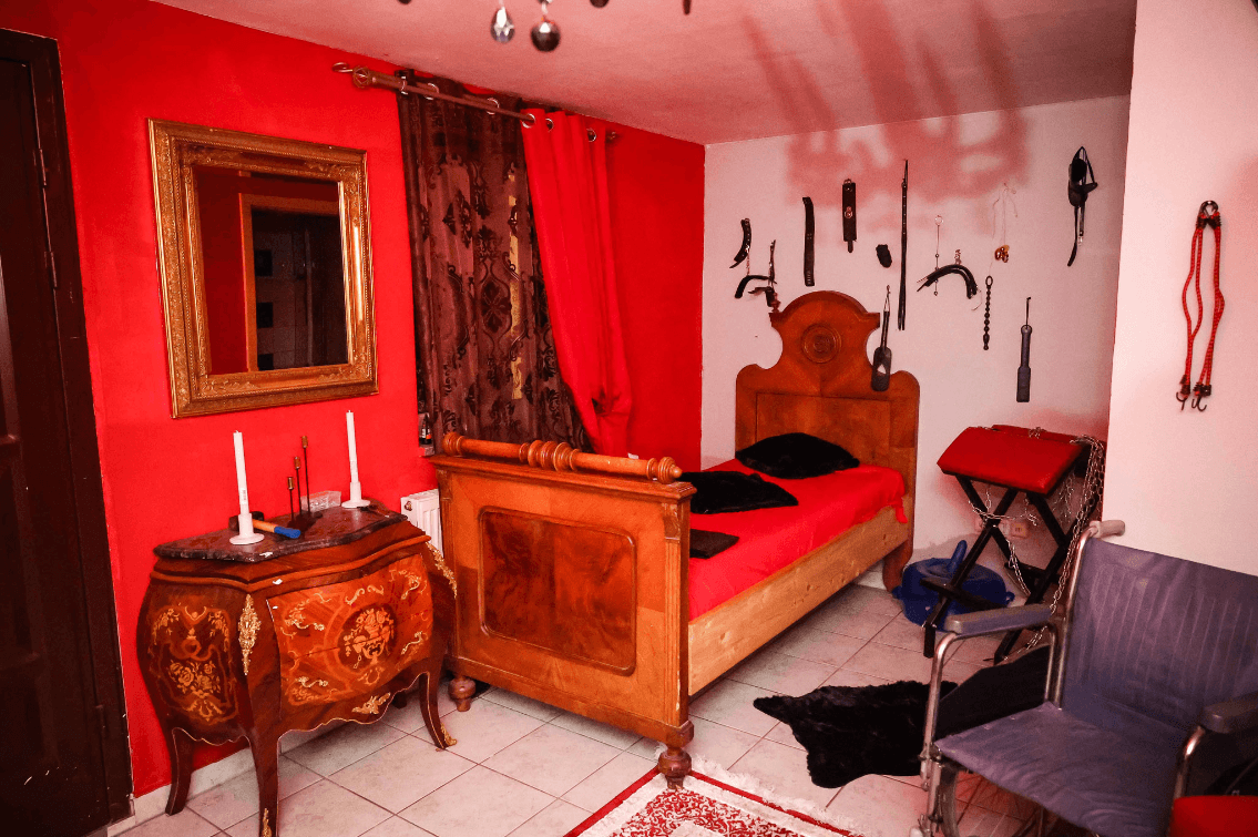 Cat's Club Braunau  - Brothel in Braunau Am Inn, Austria