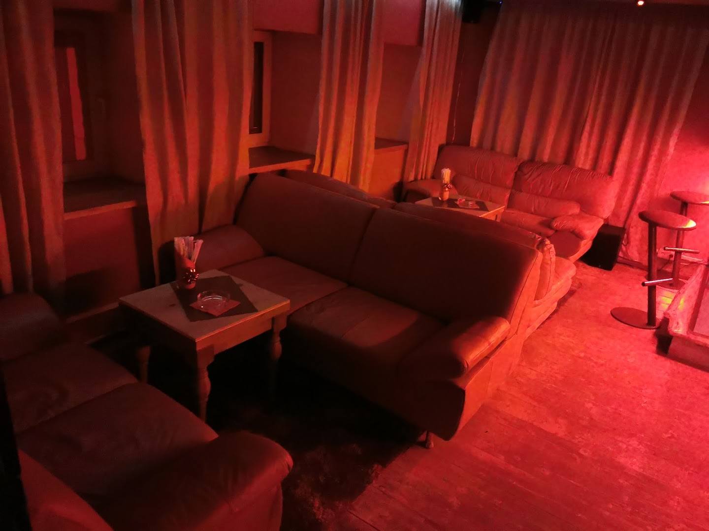 Saloon-Brand 1 - Nightclub in Burgkirchen, Austria