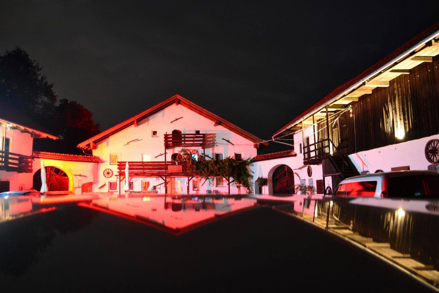 Saloon-Brand 1 - Nightclub in Burgkirchen, Austria