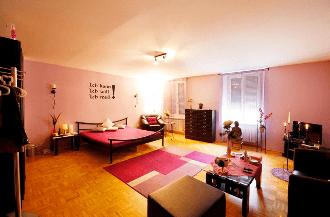 Laufhaus Prankergasse 21 - Brothel in Graz, Austria