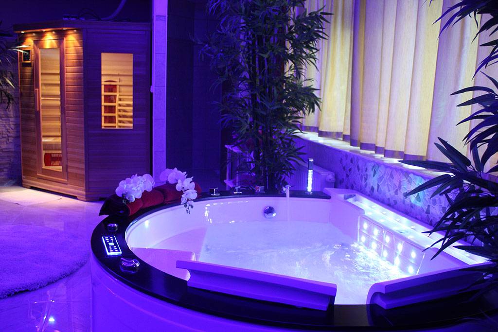Luxormassagen - Erotic Massage in Graz, Austria