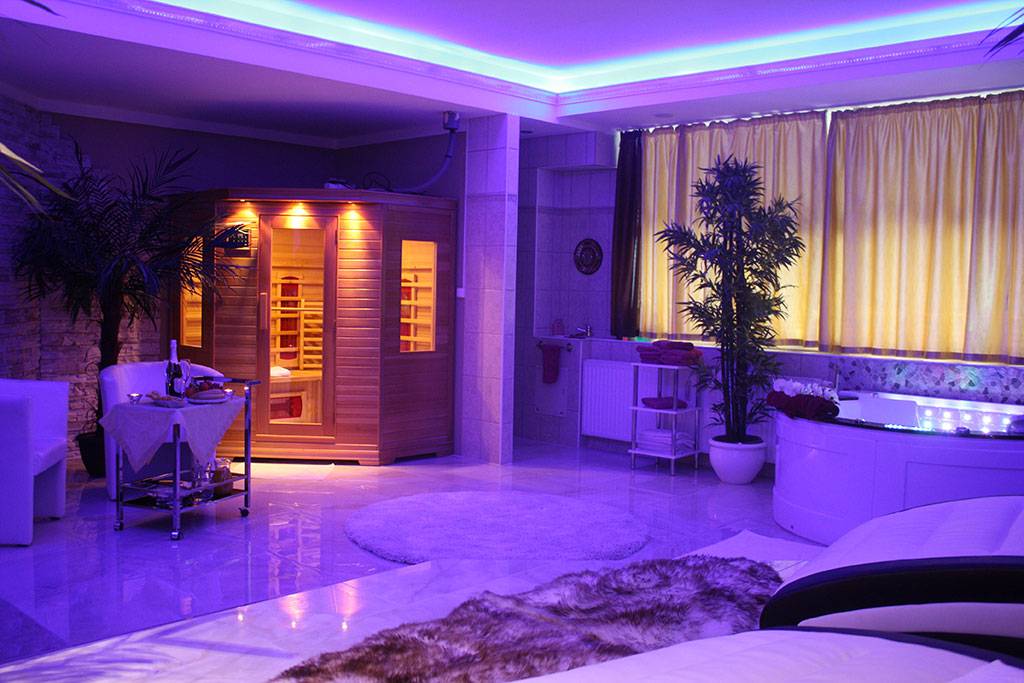 Luxormassagen - Erotic Massage in Graz, Austria