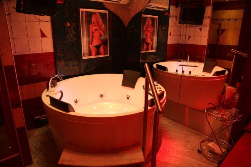 Luna Bar - Nightclub in Graz, Austria