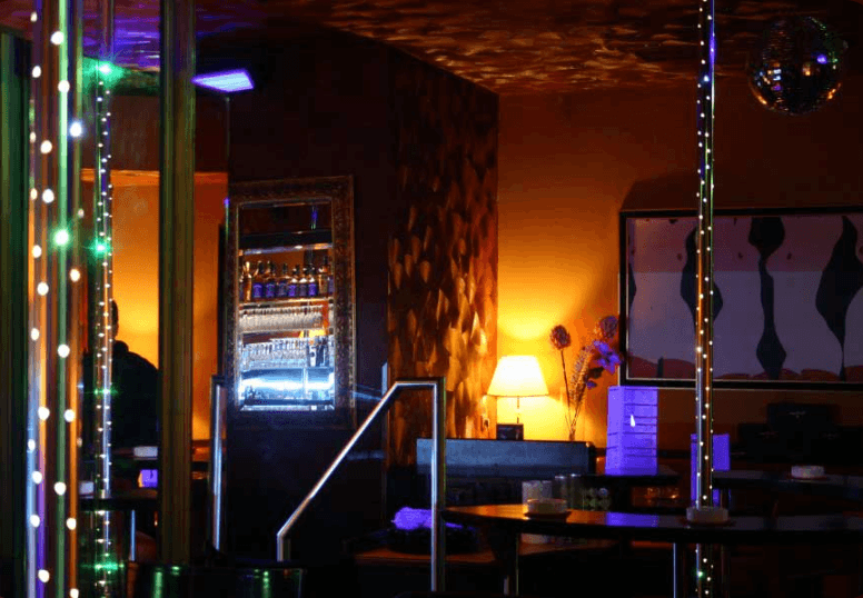 Bad Girls Tabledance Stripclup - Nightclub in Innsbruck, Austria