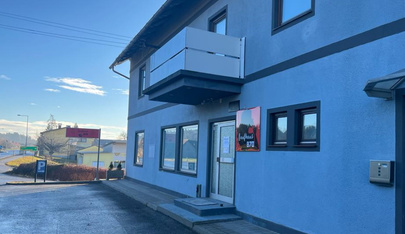 Laufhaus B 70 - Brothel in Koppling, Austria