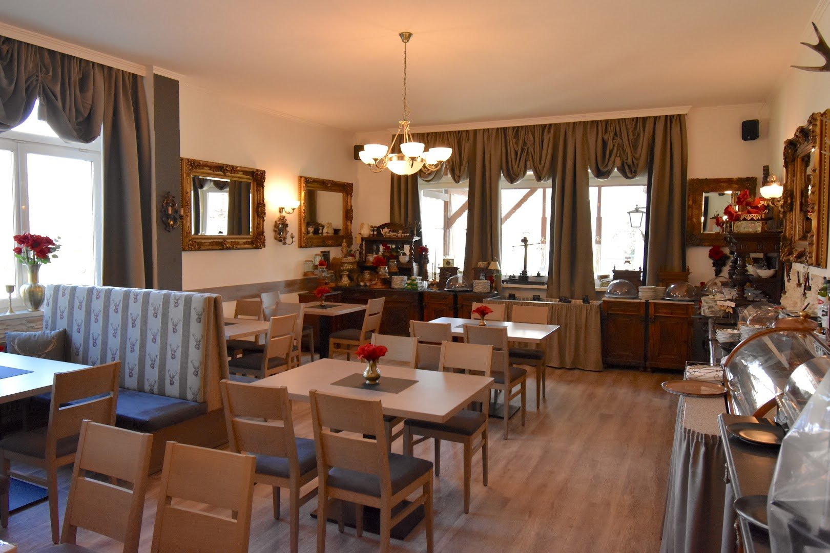 Hotel Jägerhof Wörthersee - Only Adults - Fkk in Krumpendorf, Austria