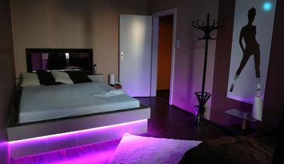 Laufhaus & Nightclub Herzl Bar (Linz-Leonding) - Brothel in Leonding, Austria
