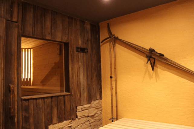 Haus Noblesse - Brothel in Mittersill, Austria